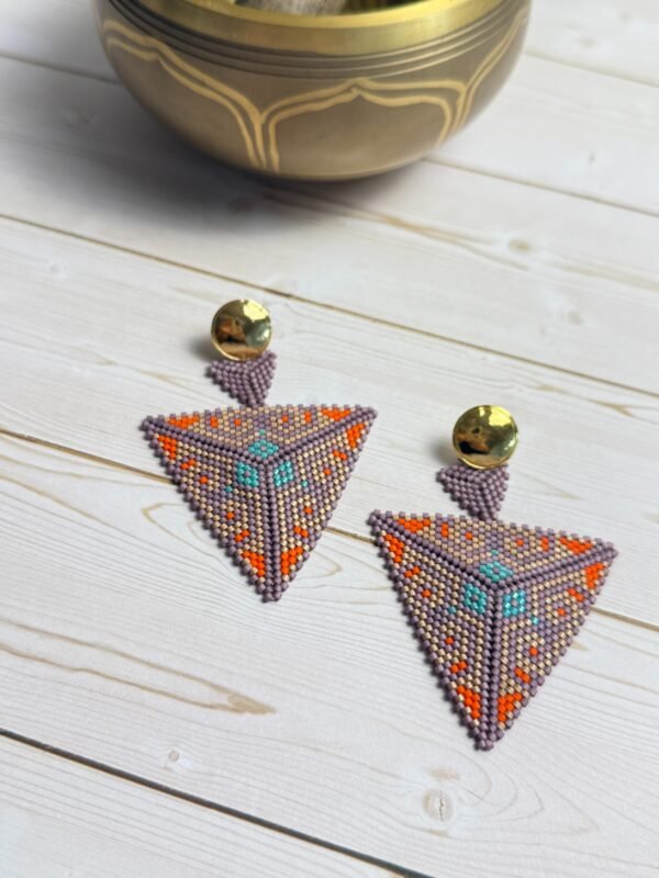 Ancestral-Roots-Earrings-handmade-with-Miyuki-glass-beads