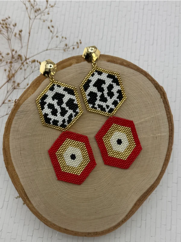 Safari-earrings-handcrafted-with-Miyuki-glass-beads-woven-piece-by-piece-in-a-hexagonal-design