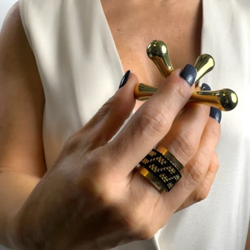 ring-adjustable-in-18k-gold-plated-bronze-handwoven-with-Miyuki-glass-beads